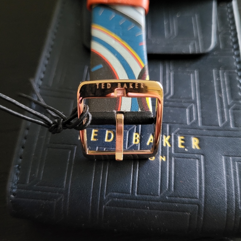 Ted Baker London - Picture 3 of 4